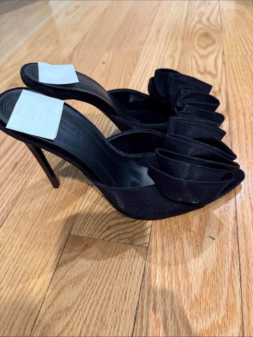 Steve Madden Affinity Sandal Size 9 New